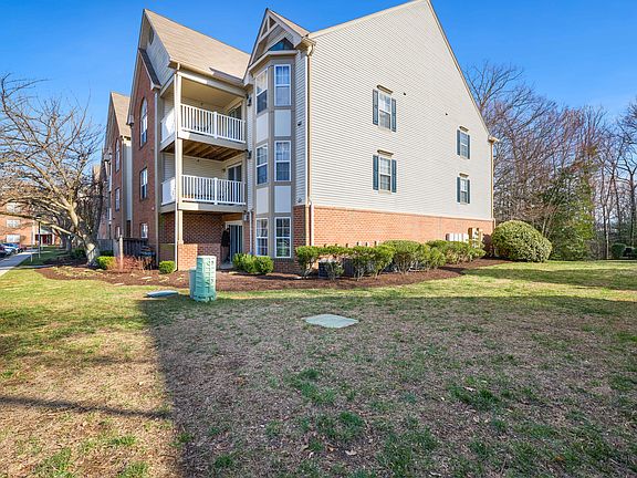 2nd image of 613 Admiral Dr Unit 108