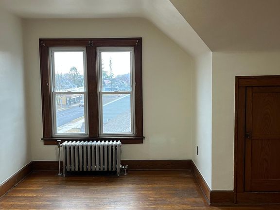 4th image of 1019 Chenango St #3
