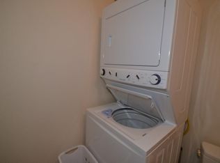 1756 W Montrose Ave #58-1, Chicago, IL 60613