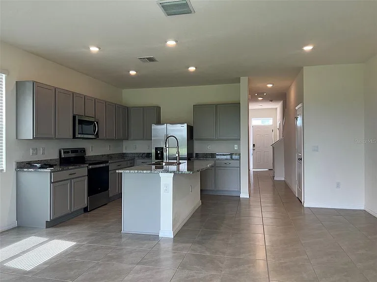 32978 Tulip Petal Ln — Photo 4