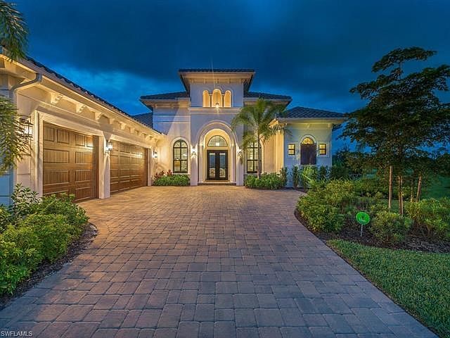 1st image of 9031 Arrezo Ct