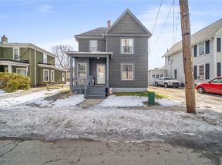 179 Evergreen St, Conneaut, OH 44030