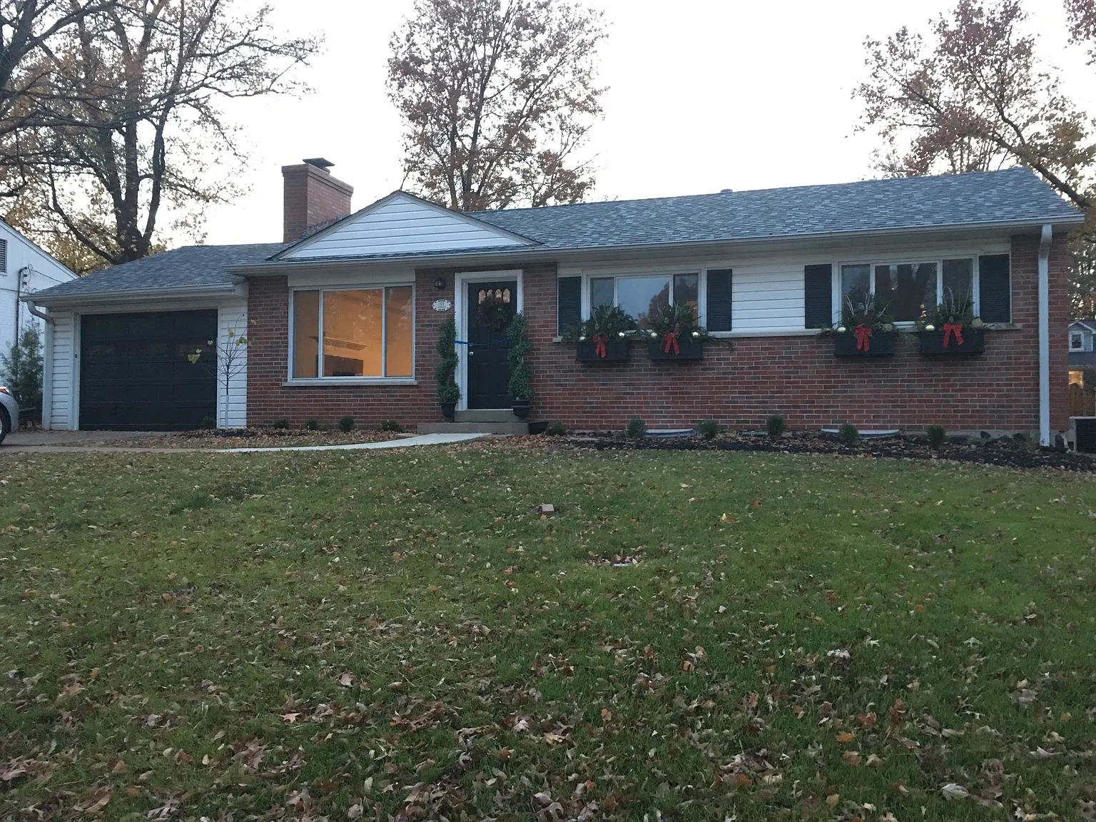 921 Lanyard Ln photo 1