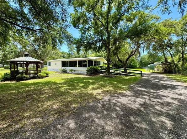 10244 W Pamondeho Cir, Crystal River, FL 34428