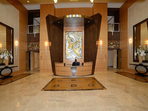 Home For Sale In The Landmark