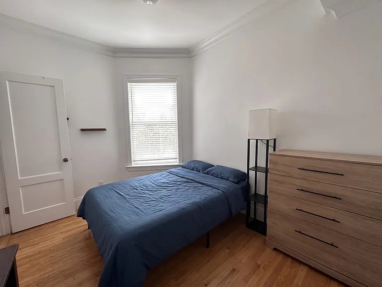 834 W Waveland Ave #1 — Photo 4