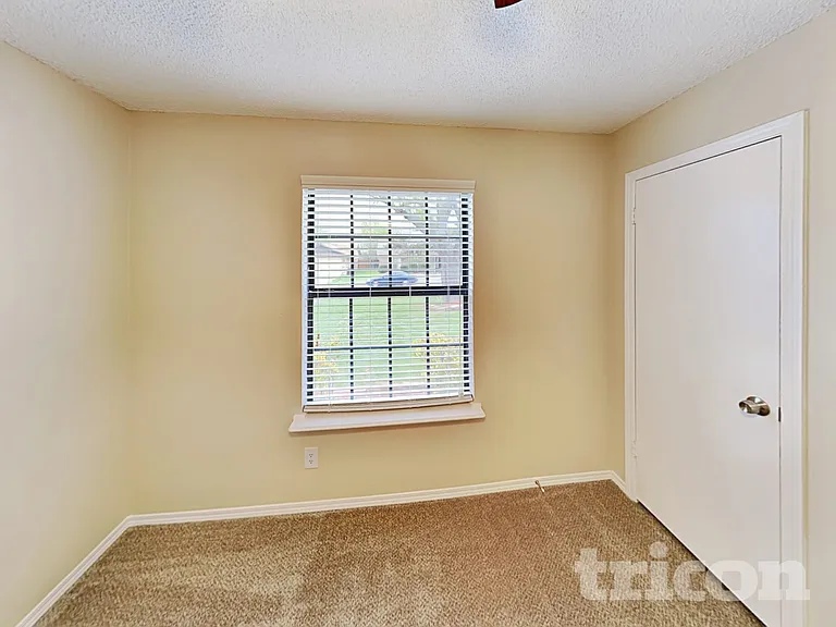 1912 Wurzburg Dr — Photo 13