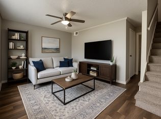 Wind Crest Apartments & Townhomes, Murfreesboro, TN 37130