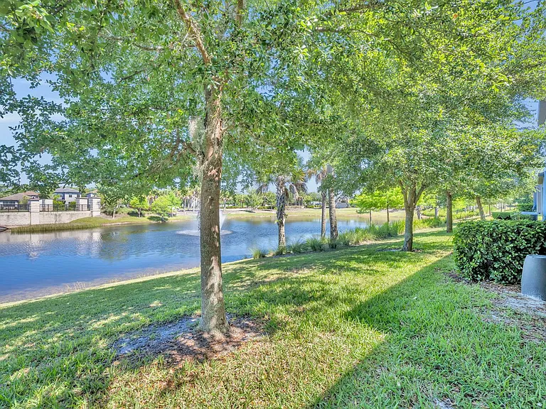 1351 Merrydale Way — Photo 30