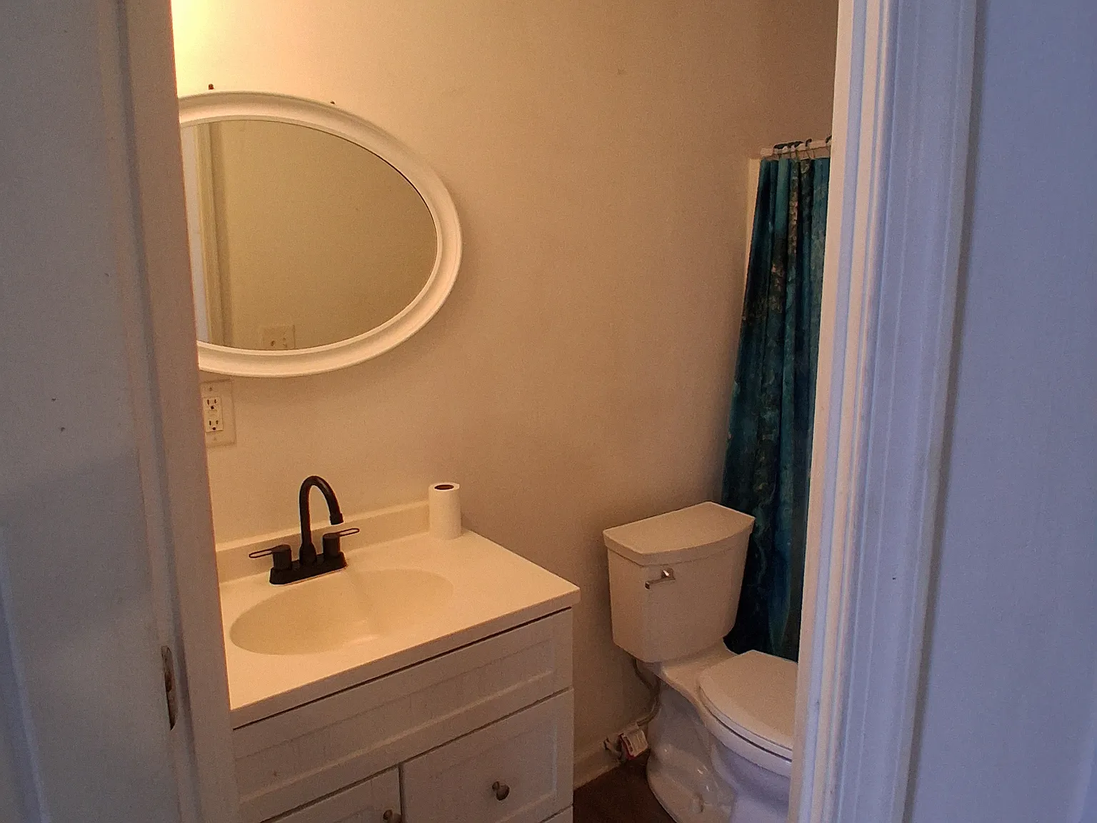 Hillside Ave, Norfolk — Photo 2