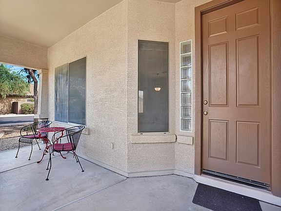 4th image of 1113 E Jade Dr