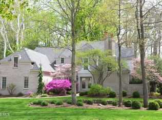 4536 Dovewood Ln, Sylvania, OH 43560