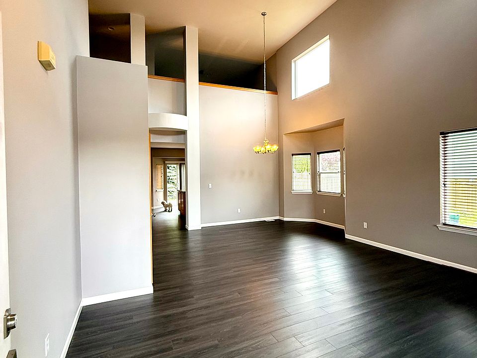 2nd image of 4310 136th St SE