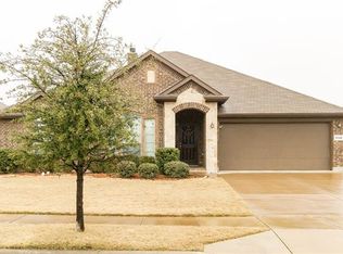 5328 Thornbush Dr, Fort Worth, TX 76179