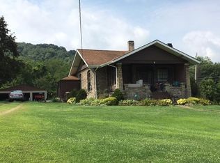 120 Johnson Ave, Tarentum, PA 15084