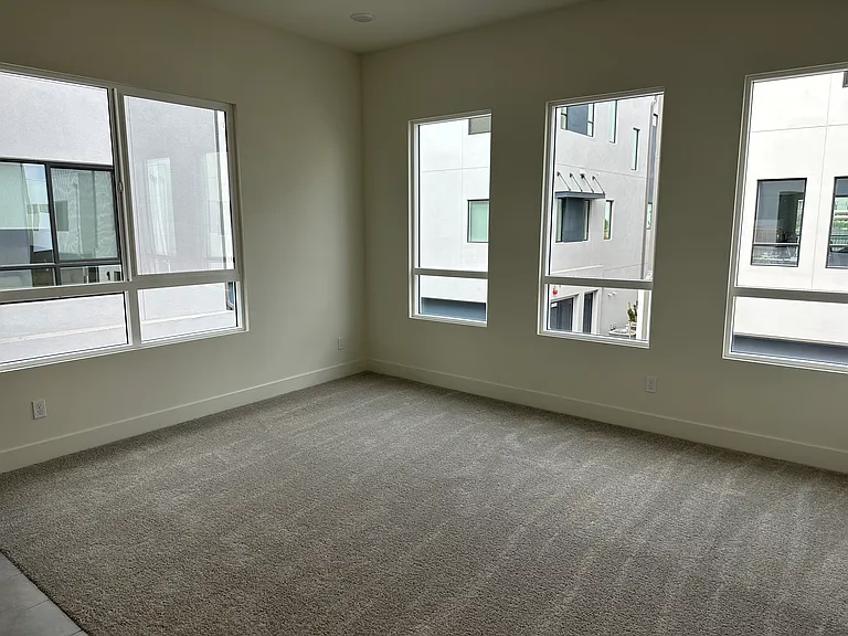 2182 Skylar Pl — Photo 18