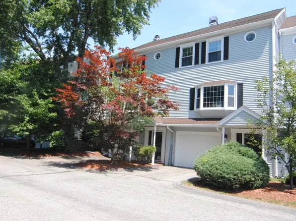 25 Cadogan Way, Nashua, NH 03062