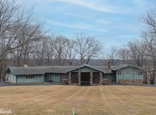 3705 Middle Rd, Keokuk, IA 52632