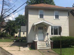 527 Case Pl NW, Canton, OH 44703
