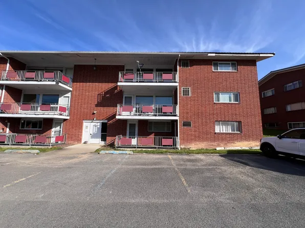 4101 Mountain View Mnr #B1, Morgantown, WV 26501