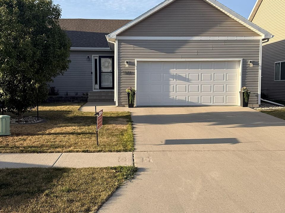 1st image of 5873 57th Ave S