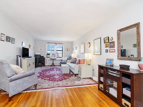 3rd image of 6730 Dartmouth St APT 7N
