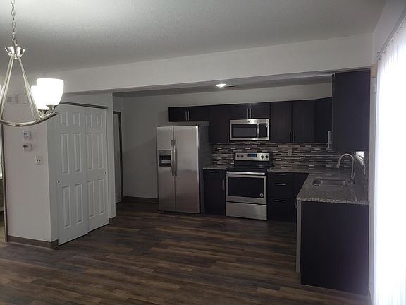 4th image of 275 Northport Hills Dr