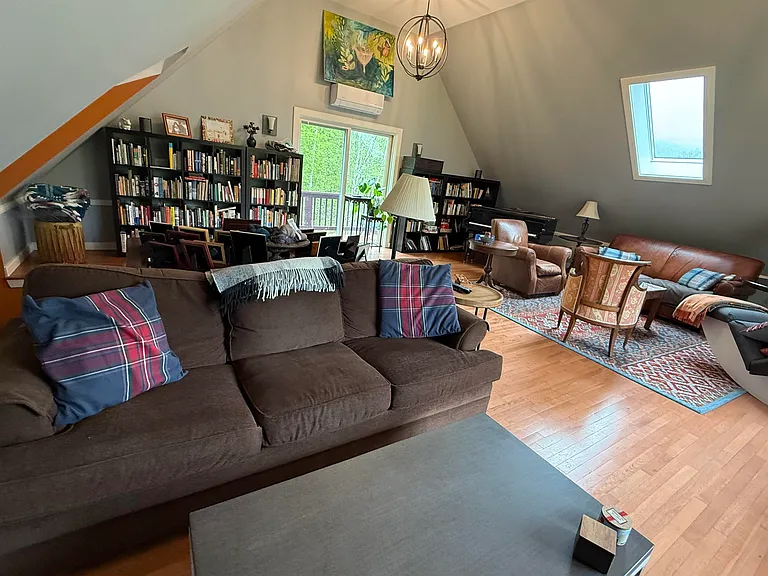 808 S End Rd — Photo 21
