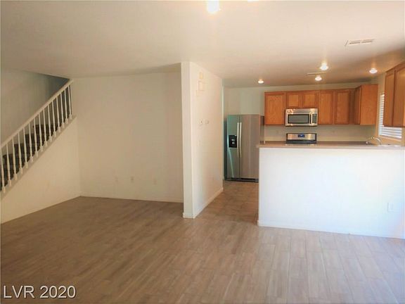 4th image of 5953 Feral Garden St