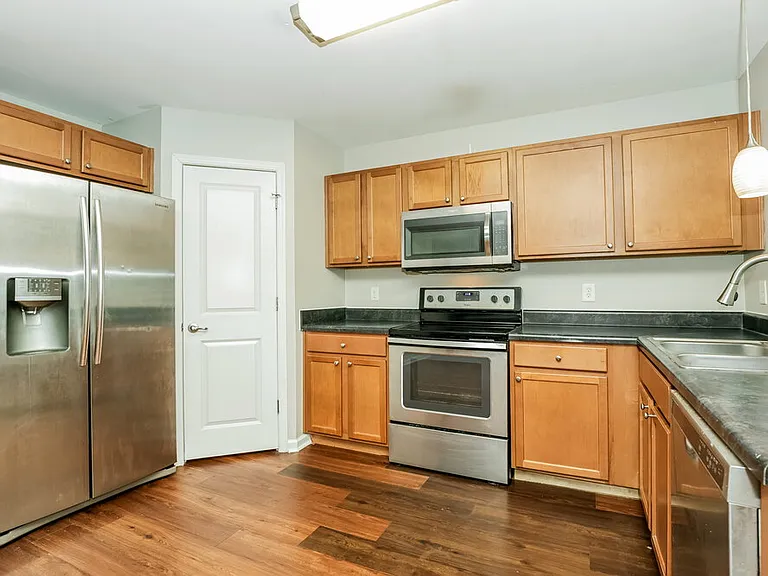 2928 Weston Blvd — Photo 7