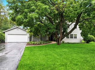 224 Orchard Rd, North Barrington, IL 60010