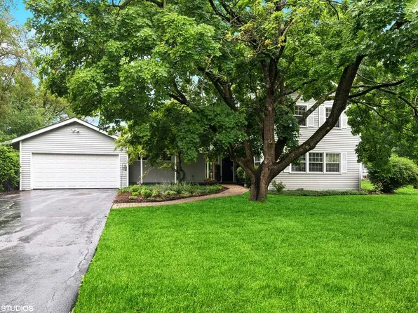 224 Orchard Rd, North Barrington, IL 60010