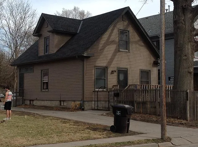 1738 S 14th St — Photo 1