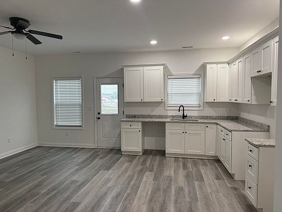 4th image of 844-3 Ridgewood Dr