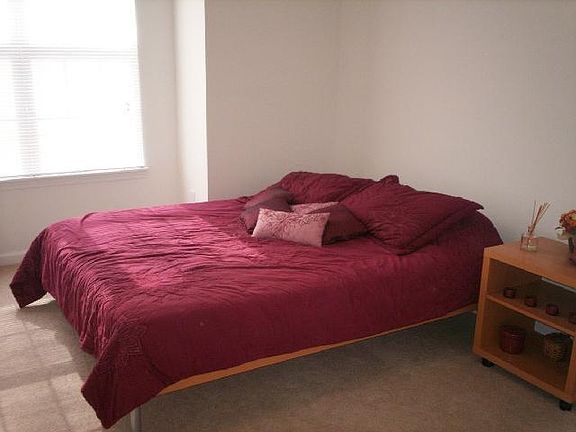 2nd image of 2383 Colfax Ln