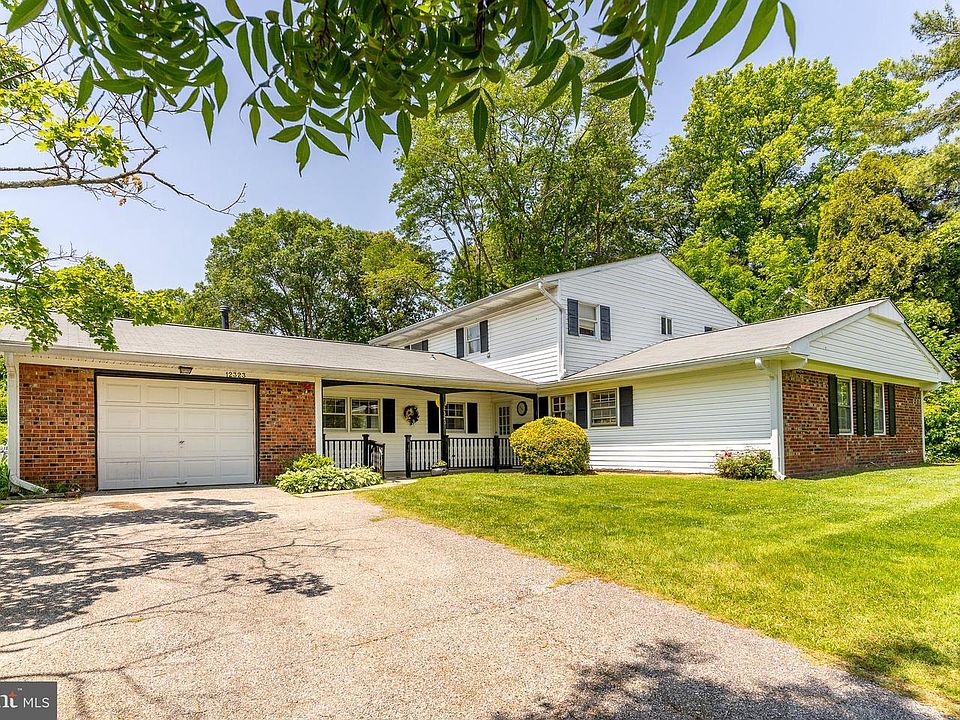1st image of 12323 Whitehall Dr