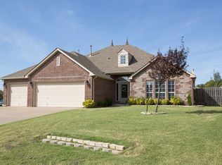 805 W 150th Pl S, Glenpool, OK 74033