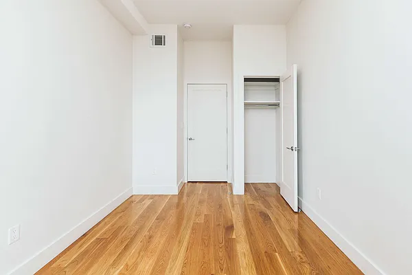 Rented by Nooklyn NYC LLC | media 15