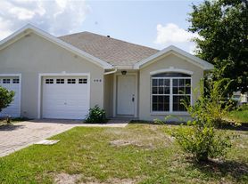 510 Blackbird Ln, Kissimmee, FL