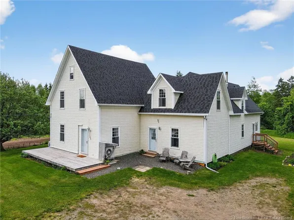 2622 River Rd, Salisbury, NB E4J 2R2