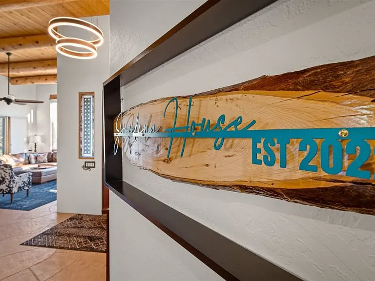 60 Painted Canyon Dr — Photo 3