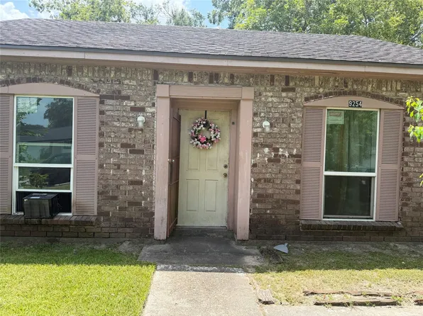 9254 Richland Dr, Houston, TX 77078