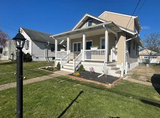 557 W Graisbury Ave, Audubon, NJ 08106