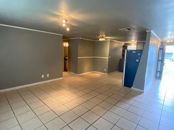 3rd image of 5223 E 12th St APT 24