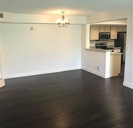 4th image of 10135 W Sunrise Blvd APT 105