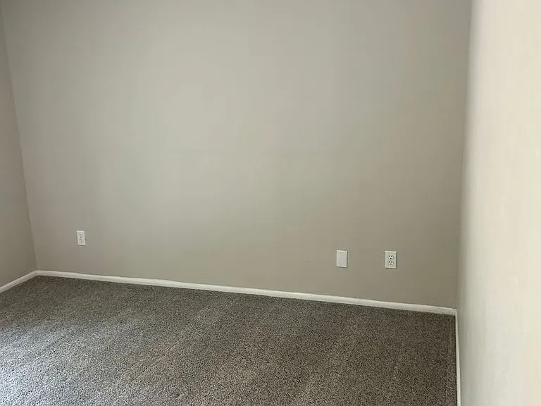 5148 W Clinton St — Photo 11
