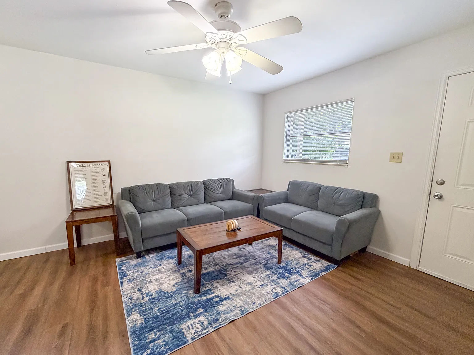 5 bed, 2100 sqft, $3,550 — Photo 3