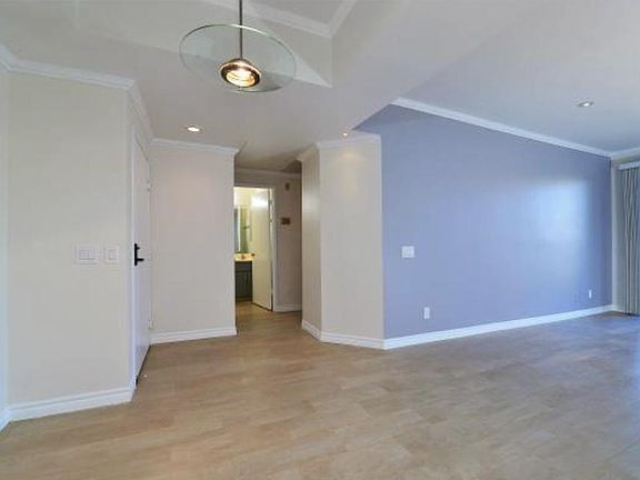 3rd image of 2020 Camino De La Reina Unit 2302