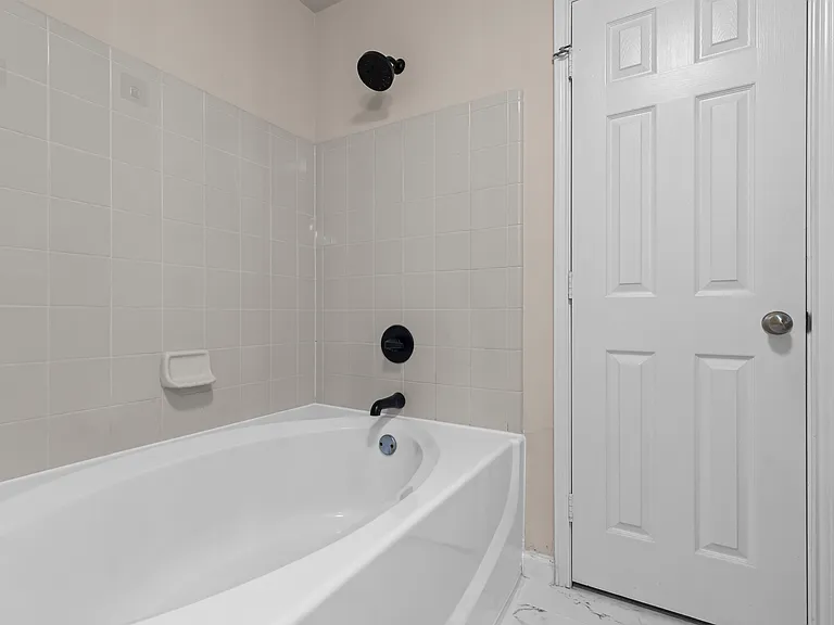 3028 Casa Bella Dr — Photo 23