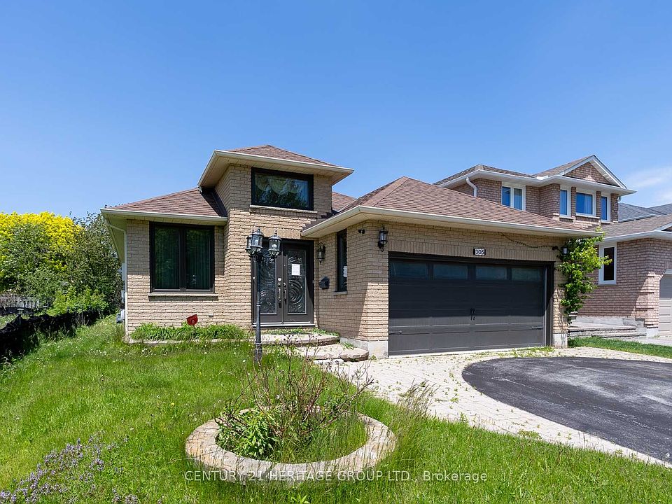 1st image of 305 Sandringham Dr
